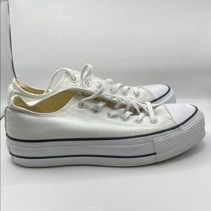Converse - Platform Low Pro Classic Shoes - Cream - 8.5